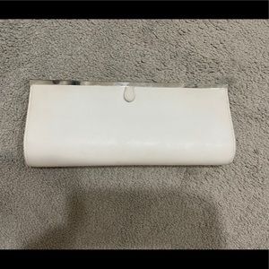 White clutch